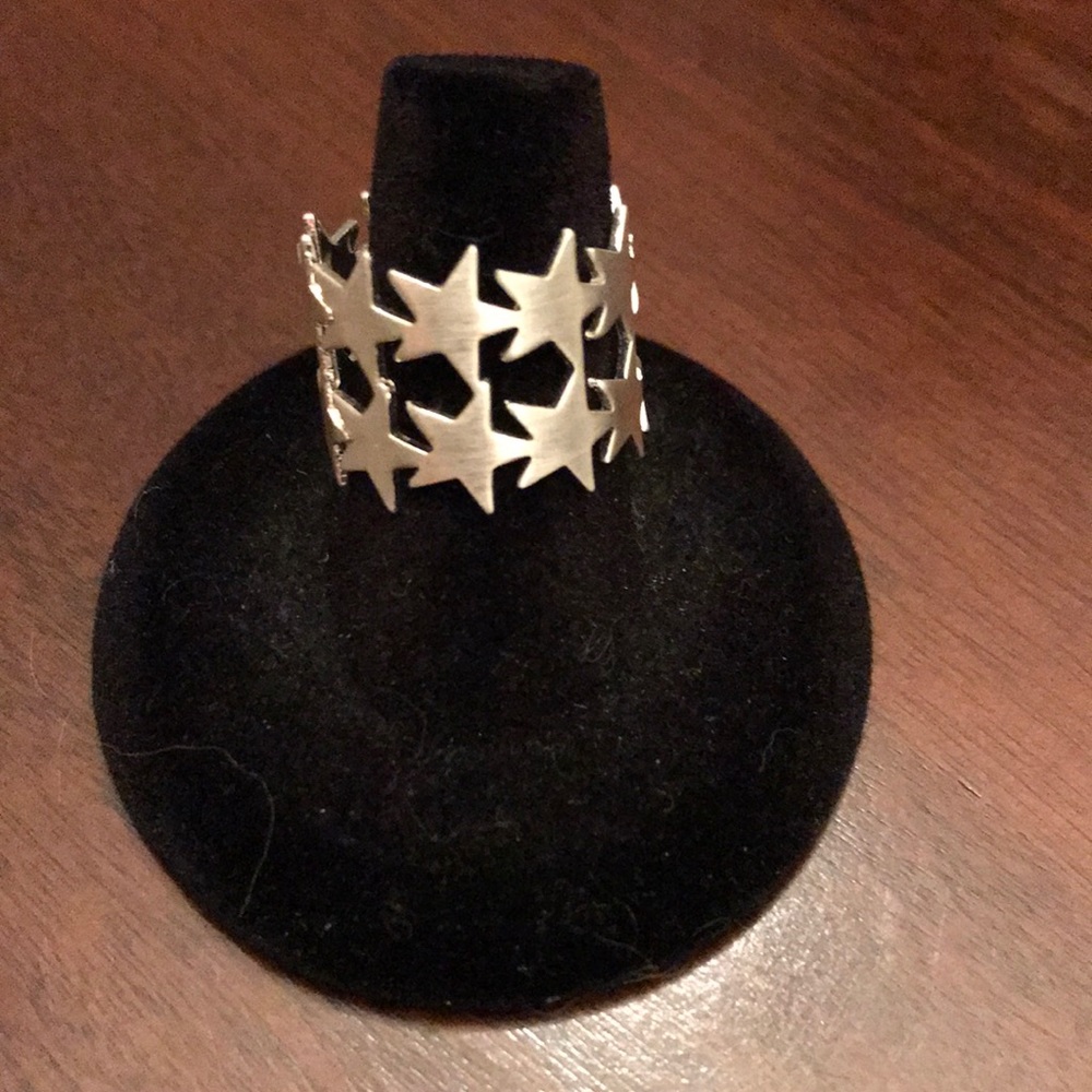 Star ring